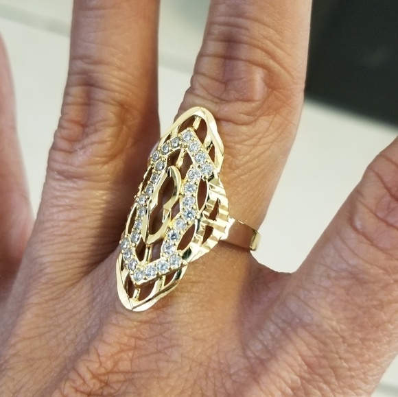 Ring - Picture 5 of 5